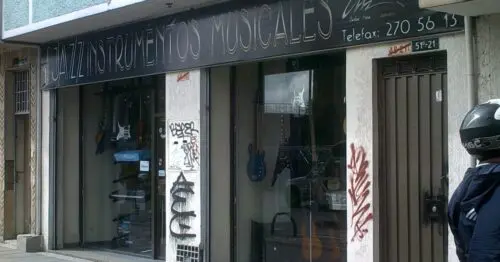 JAZZ INSTRUMENTOS MUSICALES AUTOPISTA SUR 51D 21 JAZZ INSTRUMENTOS MUSICALES AUTOPISTA SUR 51D 21